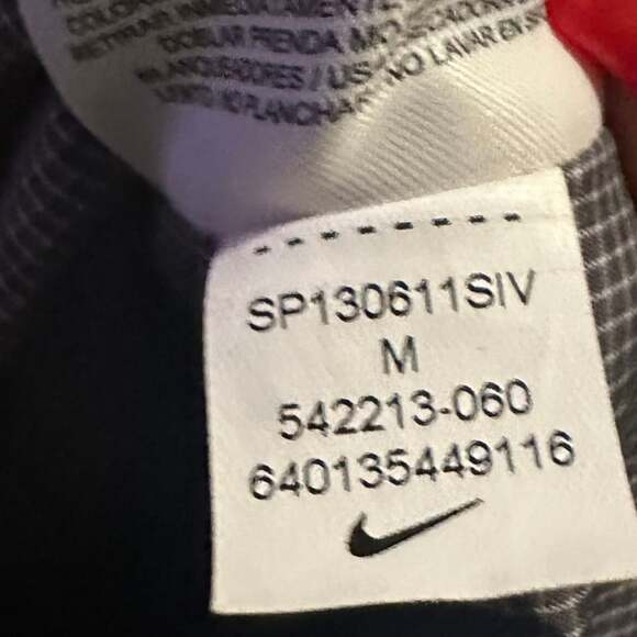 Nike Men's Medium Lightweight Windbreaker Jacket Gray Reflective Hood - Picture 8 of 9